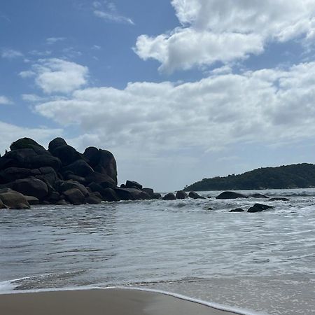 Apto Familiar, 150Mts Do Mar, Completo E Aconchegante Em Palmas Governador Celso Ramos Extérieur photo
